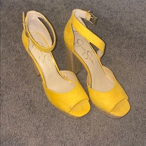 Jessica Simpson suede pumps